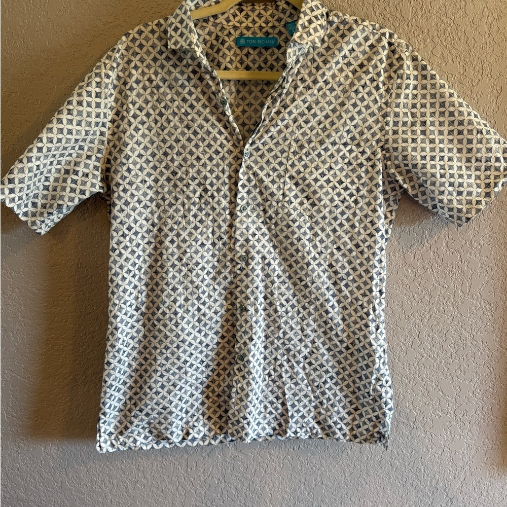 Tori Richard Black and White Diamond Pattern Shirt